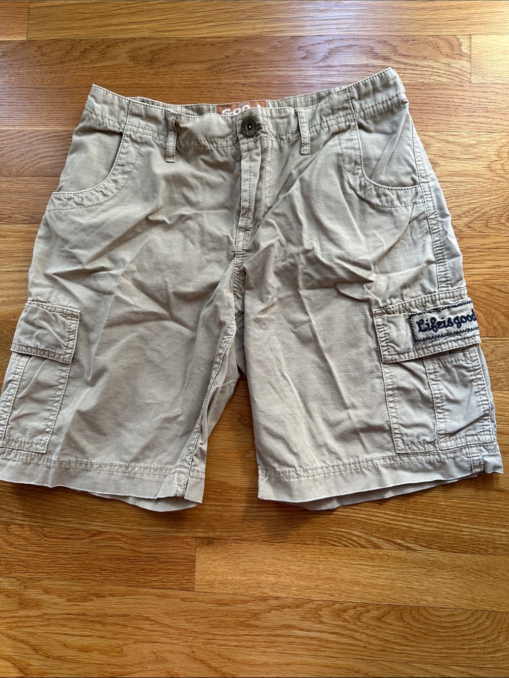 Life Is Good Boys Tan Cargo Shorts size 12/14 XL with Side Pockets like new